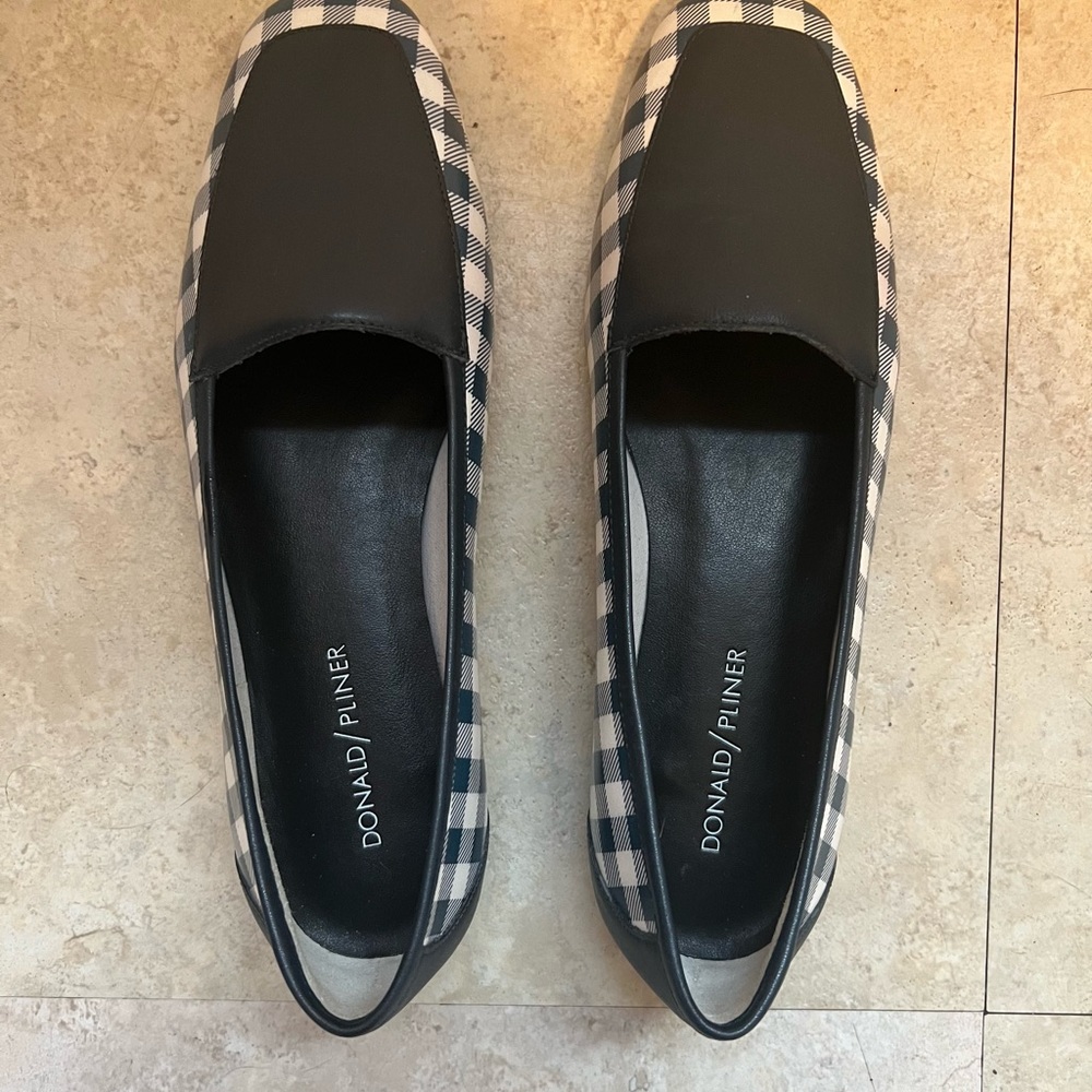 Donald J. Pliner Dee Dee Blue and White Gingham Square Flats Size 8 Checkered